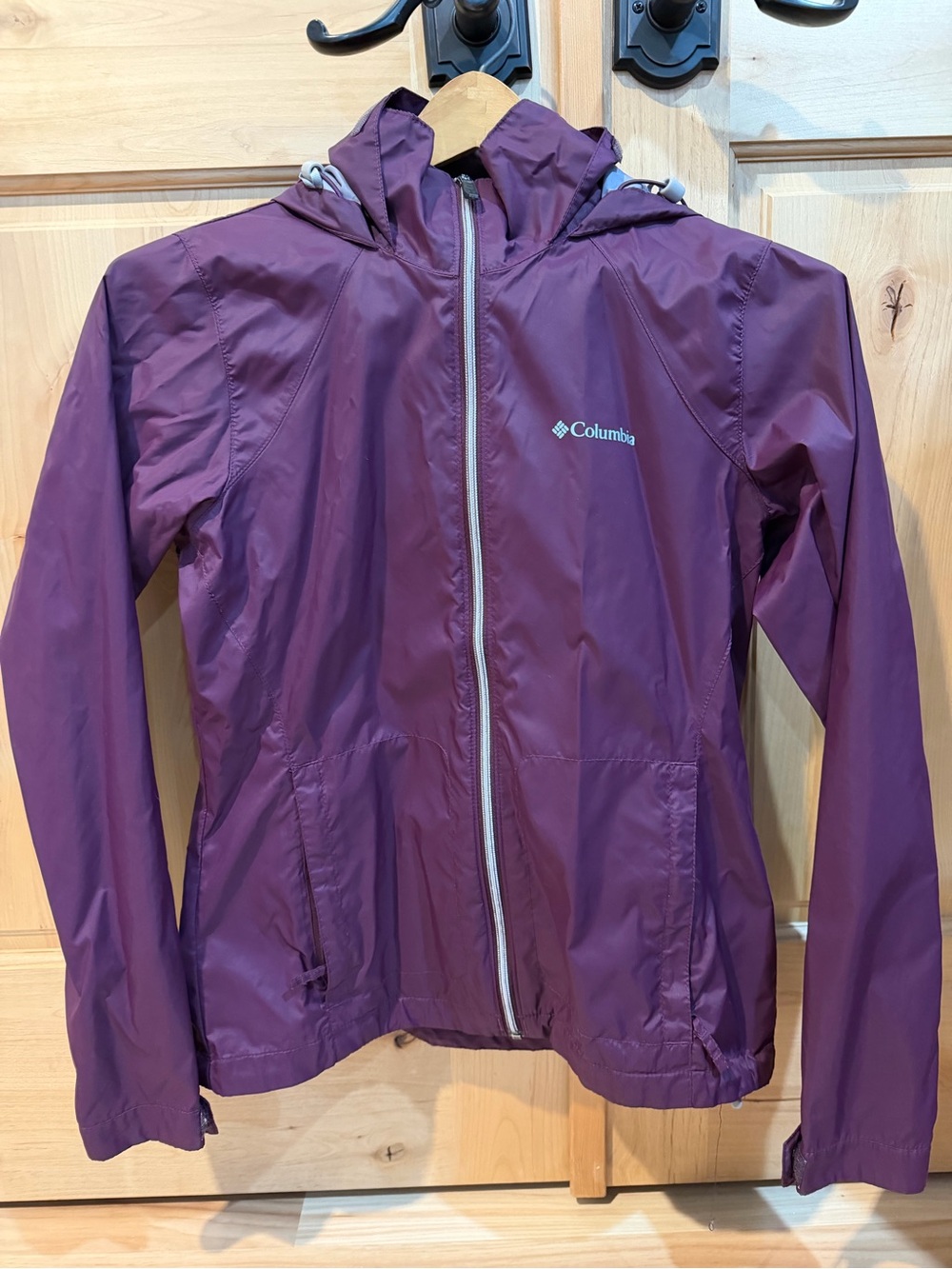 Colombia Windbreaker